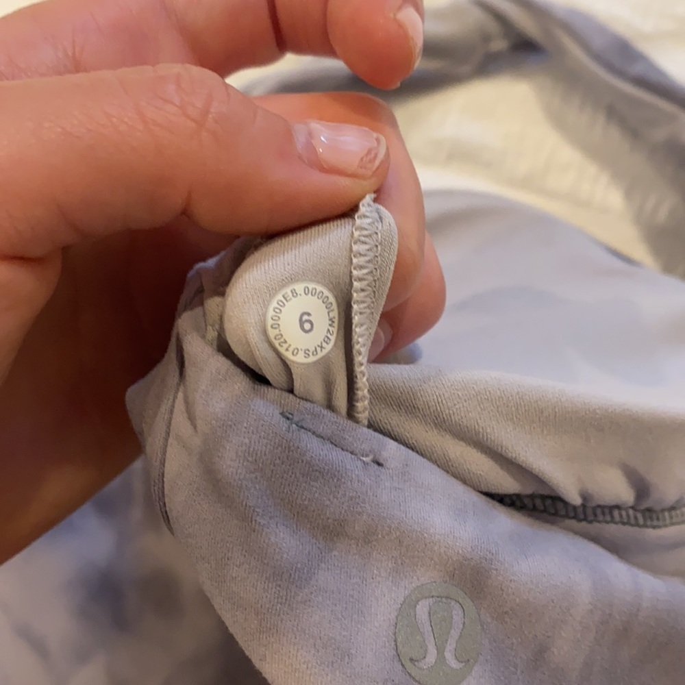 *SOLD* Lululemon diamond dye set - Picture 5 of 5